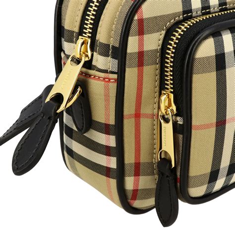 burberry valigie rigide|burberry camera bag.